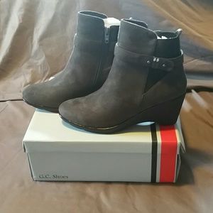 Ankle boots